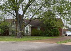 Pre-foreclosure in  COUNTRY LAWN DR Antioch, TN 37013