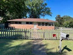 Pre-foreclosure in  EASTWOOD DR Chattanooga, TN 37416