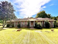 Pre-foreclosure Listing in NORTH RD IVA, SC 29655