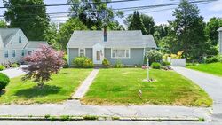 Pre-foreclosure in  CENTER ST Bridgewater, MA 02324