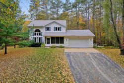 Pre-foreclosure in  PINE VALLEY TER Abrams, WI 54101