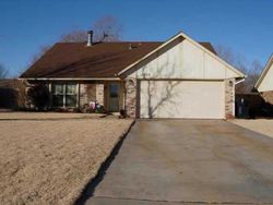 Pre-foreclosure in  WINDMILL RD Oklahoma City, OK 73162