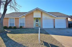 Pre-foreclosure in  CRYSTAL DR Oklahoma City, OK 73160