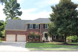 Pre-foreclosure in  IVERLEIGH LN Jacksonville, NC 28540