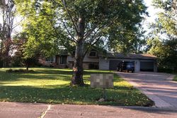 Pre-foreclosure in  182ND AVE NW Elk River, MN 55330