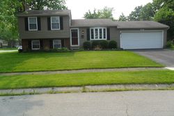 Pre-foreclosure in  NORTHEAST CIR Englewood, OH 45322