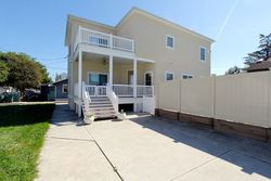 Pre-foreclosure in  WISTERIA RD Atlantic City, NJ 08401