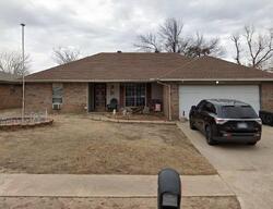 Pre-foreclosure in  N BRIARCLIFF DR Oklahoma City, OK 73170