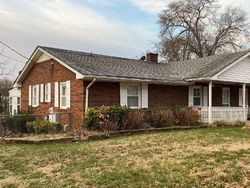 Pre-foreclosure in  LINCOLN ST Belmont, NC 28012