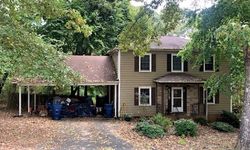 Pre-foreclosure in  GATEWOOD LN Matthews, NC 28104