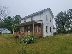 Pre-foreclosure in  WARNER RD Madison, OH 44057