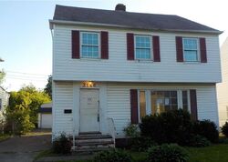 Pre-foreclosure in  ASHWOOD RD Cleveland, OH 44120