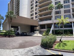 Pre-foreclosure in  NE 114TH ST  Miami, FL 33181