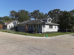 Pre-foreclosure in  W NORELIUS AVE Round Lake, IL 60073
