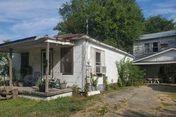 Pre-foreclosure in  W END AVE Lafayette, LA 70501