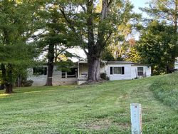 Pre-foreclosure Listing in ROGERS MILL RD MOUNT STERLING, KY 40353