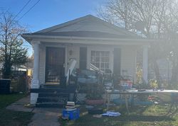 Pre-foreclosure in  WALTER AVE Louisville, KY 40215