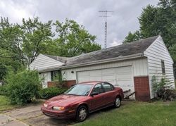 Pre-foreclosure in  W EUCLID AVE Muncie, IN 47304