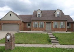 Pre-foreclosure in  PINE CREEK CIR New Albany, IN 47150