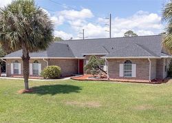 Pre-foreclosure in  COACHMAN DR Deltona, FL 32738