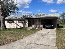 Pre-foreclosure in  DUNCAN CIR E Auburndale, FL 33823