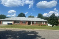 Pre-foreclosure in  RED OAK DR Cabot, AR 72023