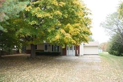 Pre-foreclosure Listing in S COUNTY ROAD 325 W SPICELAND, IN 47385