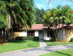 Pre-foreclosure in  AMESBURY DR Auburndale, FL 33823