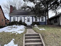 Pre-foreclosure in  S ROCKFORD AVE Rockford, IL 61104
