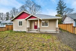 Pre-foreclosure in  88TH ST SW Lakewood, WA 98499