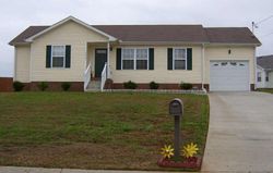 Pre-foreclosure in  MARLA CIR Clarksville, TN 37042