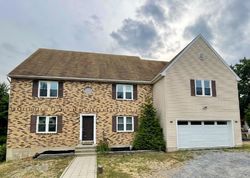 Pre-foreclosure in  HIGH POINT DR Saylorsburg, PA 18353