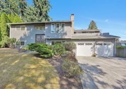 Pre-foreclosure in  202ND ST SE Bothell, WA 98012