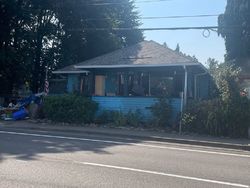 Pre-foreclosure in  STATE ST Salem, OR 97301