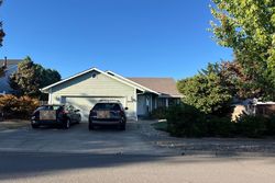 Pre-foreclosure in  SW PEGGY ST Mcminnville, OR 97128