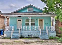 Pre-foreclosure in  SPAIN ST New Orleans, LA 70117
