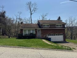 Pre-foreclosure in  GROVE RD Verona, PA 15147