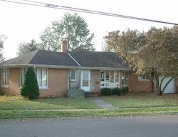 Pre-foreclosure in  MATILDA ST Pekin, IL 61554