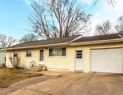 Pre-foreclosure in  DAWN TER Washington, IL 61571