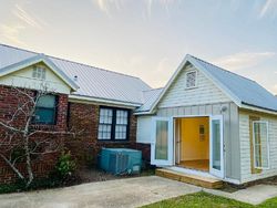 Pre-foreclosure in  N 20TH AVE Pensacola, FL 32503