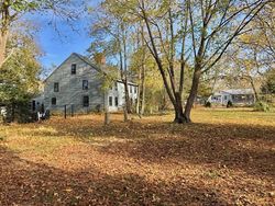 Pre-foreclosure in  GREAT NECK RD East Wareham, MA 02538