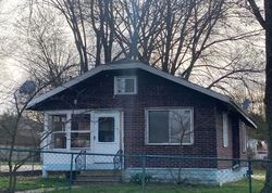 Pre-foreclosure in  MOHAWK AVE Akron, OH 44305