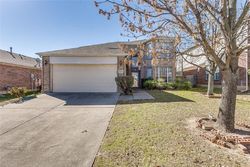 Pre-foreclosure in  ORLEANS LN Fort Worth, TX 76123