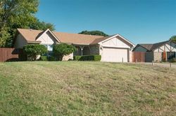 Pre-foreclosure in  CRIPPLE CREEK RD Fort Worth, TX 76137