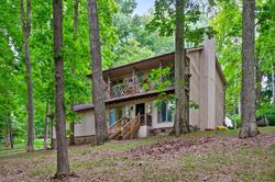 Pre-foreclosure in  DISTILLERY RD Greenbrier, TN 37073