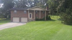 Pre-foreclosure Listing in WOODLAND DR CLINTON, TN 37716