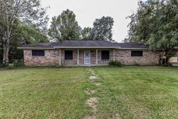 Pre-foreclosure in  WILLIS LN Beaumont, TX 77708