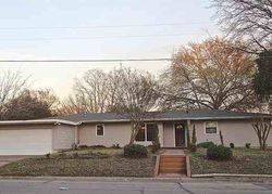 Pre-foreclosure in  N 1ST ST Temple, TX 76501