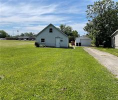 Pre-foreclosure in  DIVISION AVE Dayton, OH 45414