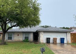 Pre-foreclosure in  LOMBARDY DR Corpus Christi, TX 78418